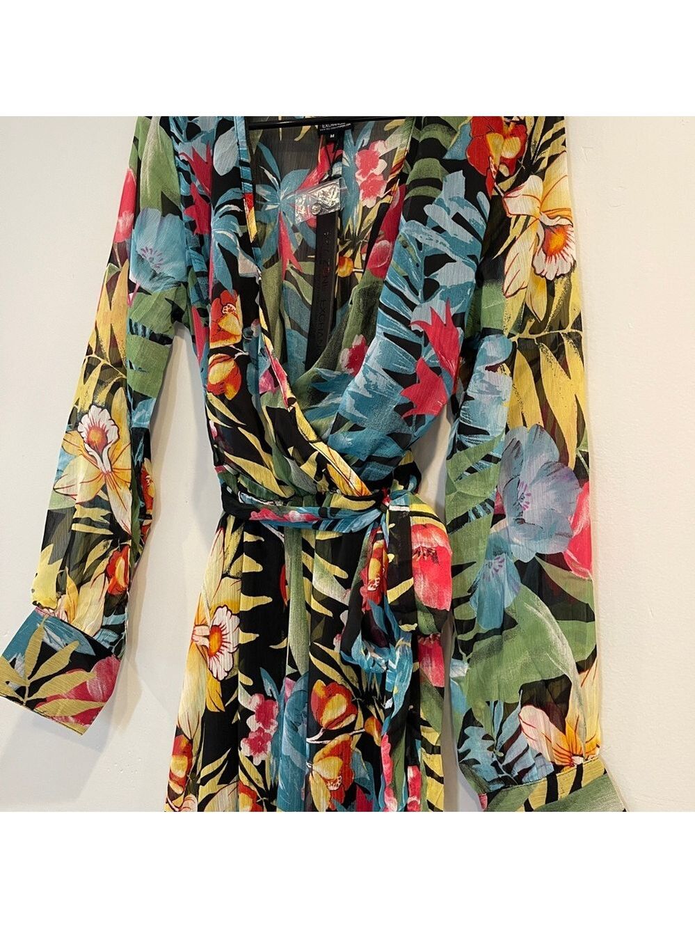 NWT Spy Zone Exchange Wrap Sundress - Size M - Picture 6 of 9